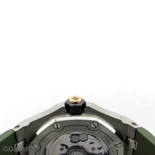 Audemars Piguet 15720ST Royal Oak Offshore Diver with Khaki Green Dial - Image 5