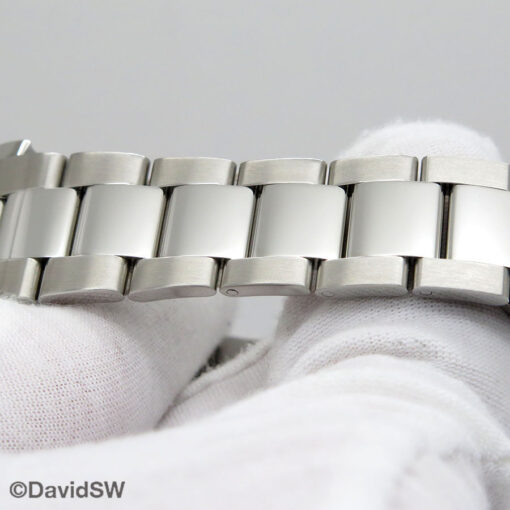 Rolex 116400GV Milgauss with Blue Dial - Image 6