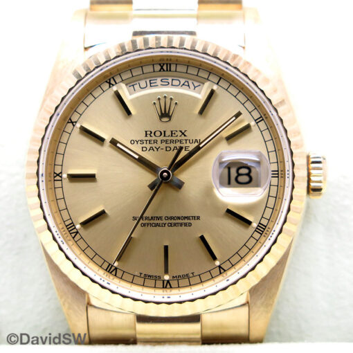 Rolex 18238 Day Date 18K Yellow Gold with Champagne Stick Dial - Image 3