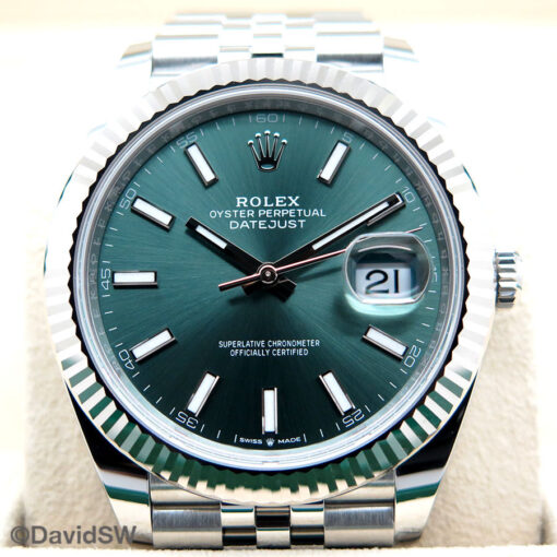 Rolex 126334 Datejust 41 with Mint Green Stick Dial on Jubilee - Image 3