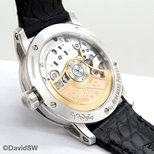 Audemars Piguet 15210BC Code 11.59 Automatic 18K White Gold with Blue Dial - Image 4