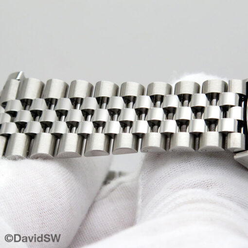 Rolex 126334 Datejust 41 with Mint Green Fluted Motif Dial on Jubilee - Image 8