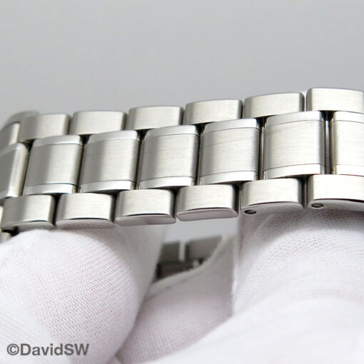 Grand Seiko SBGE249 Spring Drive GMT “Blizzard” Limited Edition - Image 7