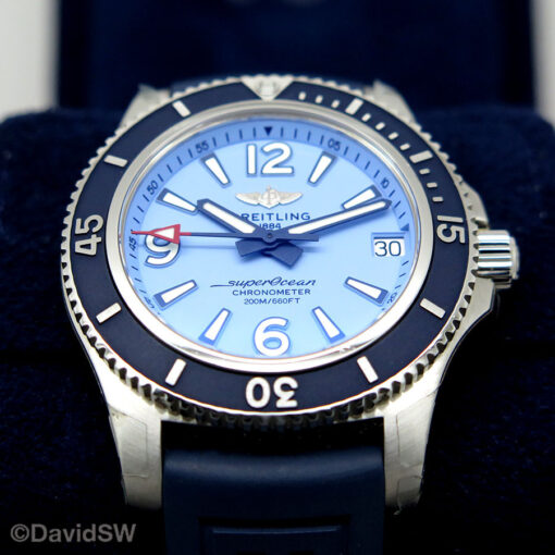 Breitling A17316 SuperOcean 36 Automatic with Blue Dial - Image 3
