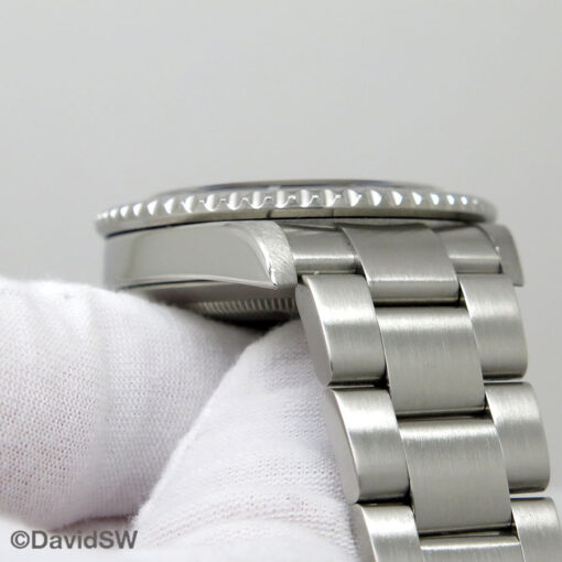 Rolex 16610LN Submariner - Image 9