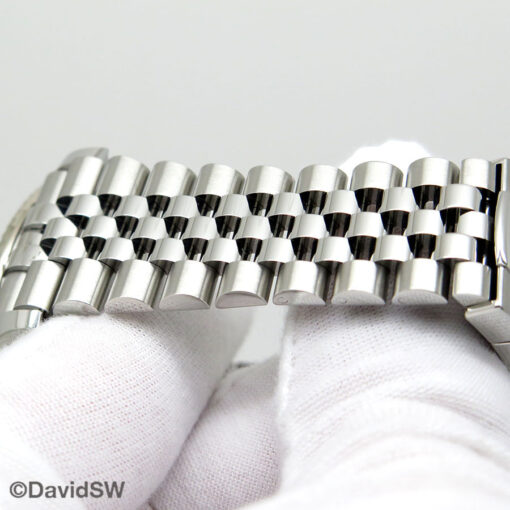 Rolex 326934 Skydweller with Blue Dial on Jubilee - Image 8