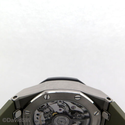 Audemars Piguet 26420SO Royal Oak Offshore Chronograph with Smoked Taupe Dial - Image 6