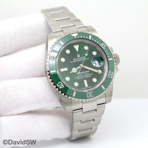 Rolex 116610LV Submariner