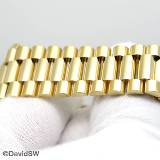 Rolex 228238 Day Date 40 18K Yellow Gold with White Roman Dial - Image 7