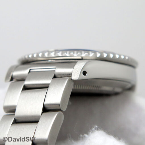 Rolex 16610LN Submariner - Image 9