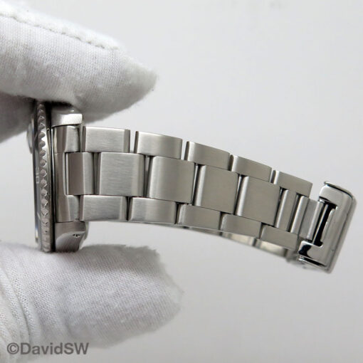Rolex 16610LN Submariner - Image 13