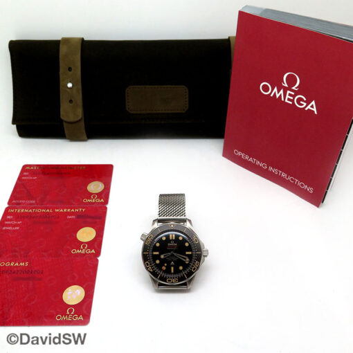 Omega Seamaster Diver 300m ‘007 Edition Titanium - Image 2