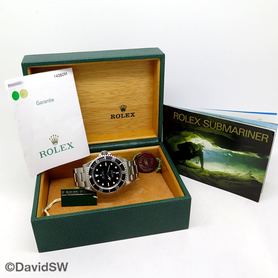 Rolex 14060M Submariner No Date - Image 2