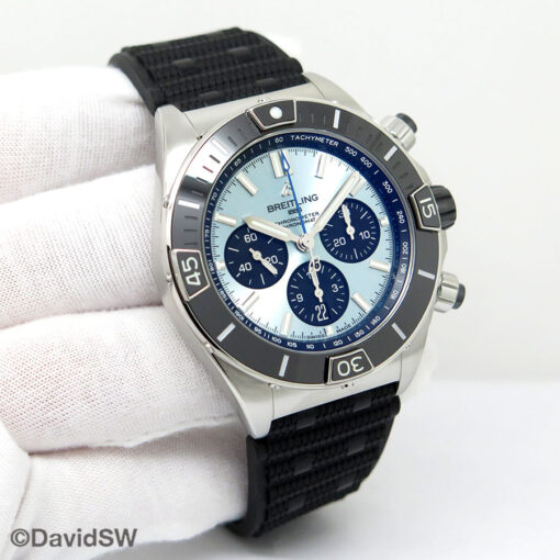 Breitling PB0136 Super Chronomat B01 44mm