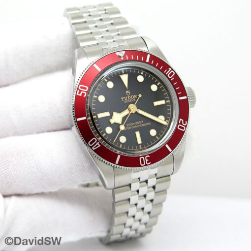 Tudor 7941A1A0RU Black Bay 41mm with Red Bezel