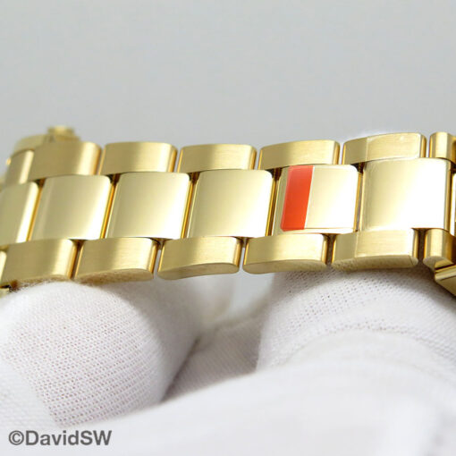 Rolex 126508 Cosmograph Daytona 18K Yellow Gold with Black Diamond Dial (New Model) - Image 8