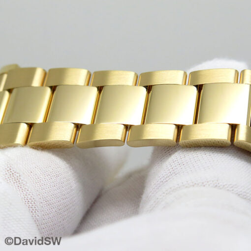 Rolex 126508 Cosmograph Daytona 18K Yellow Gold with Black Diamond Dial (New Model) - Image 6