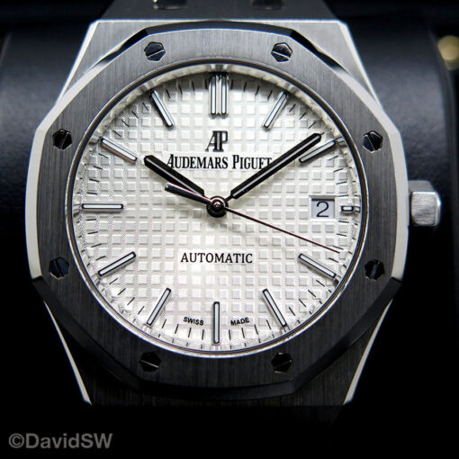 Audemars Piguet 15450ST Royal Oak 37mm with Silver Dial - Image 3