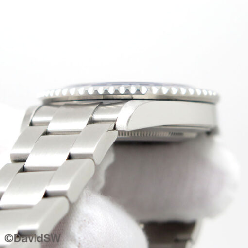 Rolex 16710 GMT Master II with Red & Blue Bezel - Image 6