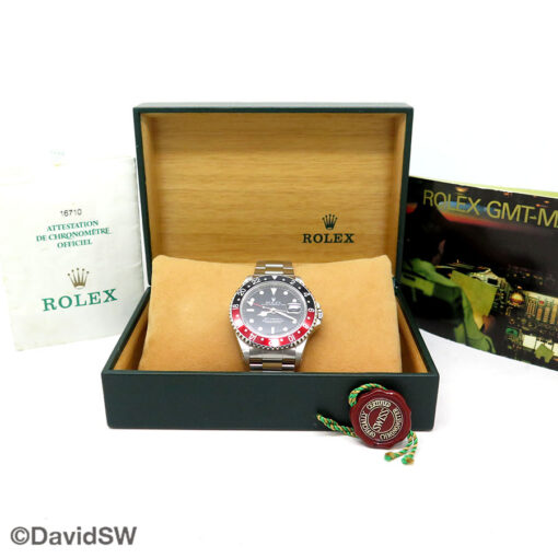 Rolex 16710 GMT Master II with Red/Black Bezel - Image 2