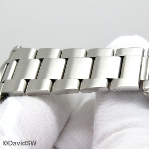 Rolex 16710 GMT Master II with Red/Black Bezel - Image 13