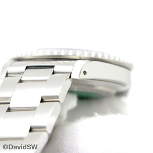 Rolex 16710 GMT Master II with Red/Black Bezel - Image 9