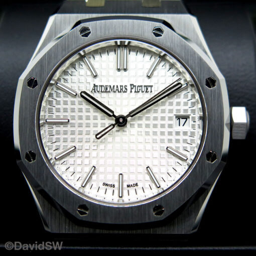 Audemars Piguet 15550ST Royal Oak "50th Anniversary " with Silver Dial - Image 3