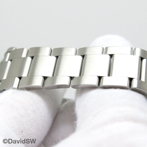 Rolex 114200 Oyster Perpetual with Olive Green Dial - Image 6
