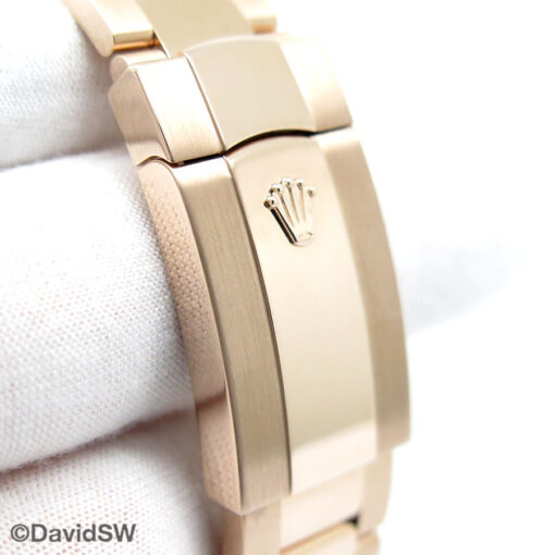 Rolex 336935 Skydweller 18K Rose Gold with Blue-Green Dial - Image 7