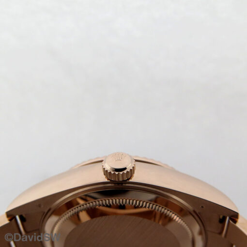 Rolex 336935 Skydweller 18K Rose Gold with Blue-Green Dial - Image 4