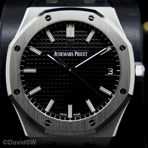 Audemars Piguet 15500ST Royal Oak with Black Dial - Image 3