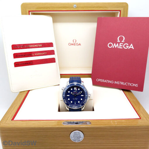 Omega Seamaster Diver 300m with Blue Dial on Strap - Image 2