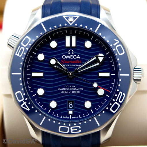Omega Seamaster Diver 300m with Blue Dial on Strap - Image 3