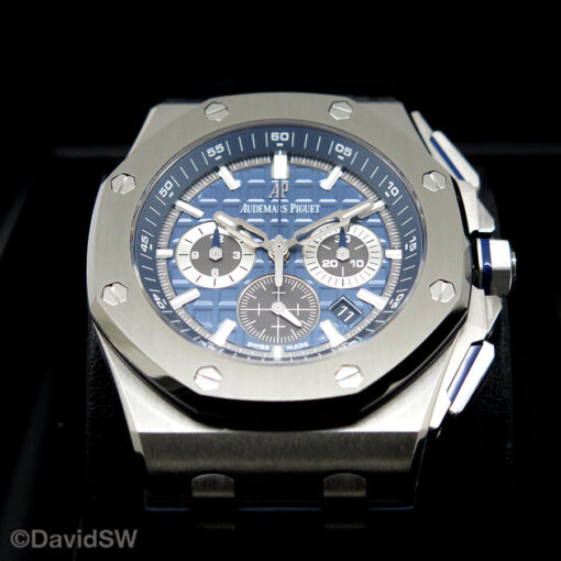 Audemars Piguet 26480TI Royal Oak Chronograph Automatic - Image 3