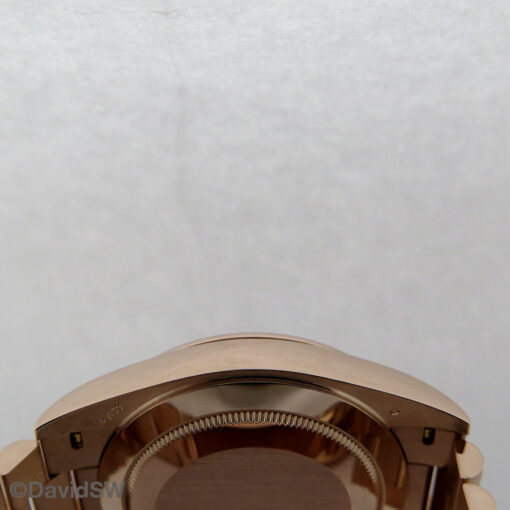 Rolex 228235 Day Date 40 18K Rose Gold with Chocolate Roman Dial - Image 5