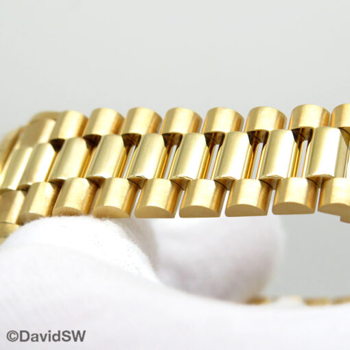 Rolex 18238 Day Date 18K Yellow Gold with Champagne Diamond Dial - Image 7