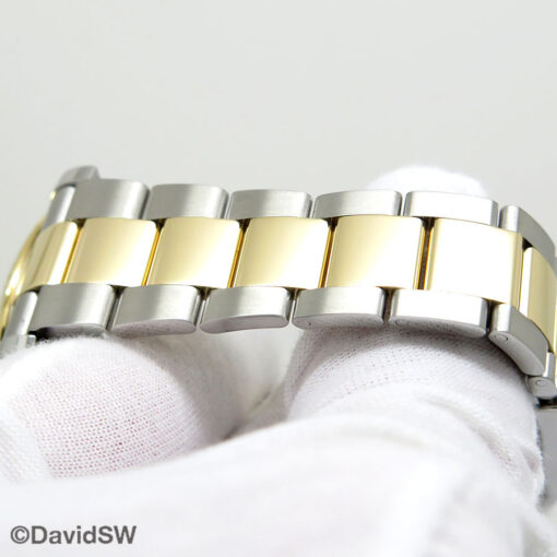 Rolex 116333 Datejust II 18K/SS with Black Roman Dial on Oyster - Image 6