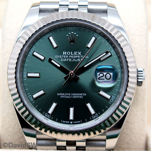 Rolex 126334 Datejust 41 with Mint Green Stick Dial on Jubilee - Image 3