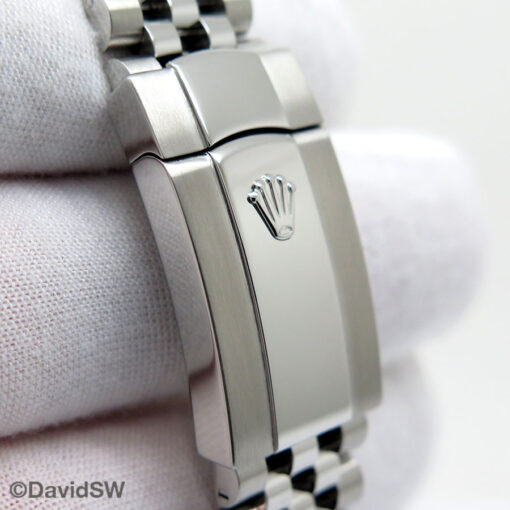 Rolex 126334 Datejust 41 with Mint Green Stick Dial on Jubilee - Image 7