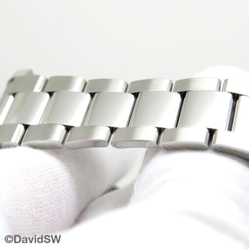 Rolex 116400GV Milgauss with Black Dial - Image 6