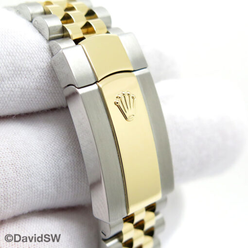 Rolex 126333 Datejust 41 18K/SS with Champagne Diamond Dial on Jubilee - Image 7