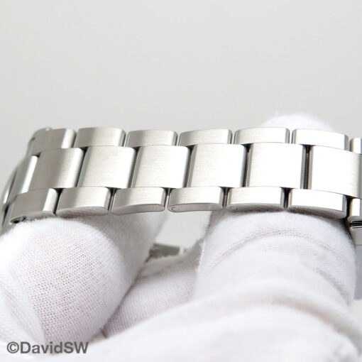Rolex 126000 Oyster Perpetual with Silver Dial - Image 8