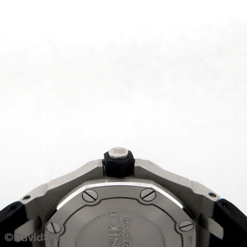 Audemars Piguet 15703ST Royal Oak Offshore Diver with Black Dial - Image 5