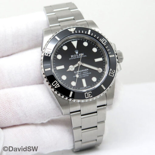Rolex 114060 Submariner No Date