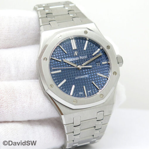 Audemars Piguet 15400ST Royal Oak with Blue Dial