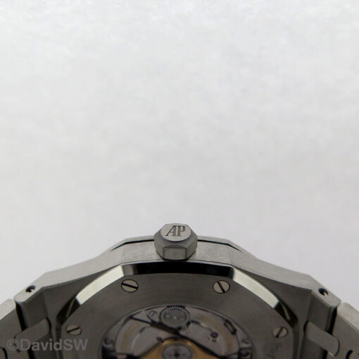 Audemars Piguet 15400ST Royal Oak with Blue Dial - Image 5