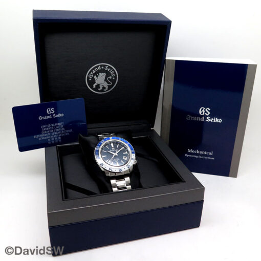 Grand Seiko SBGJ237 Sport GMT - Image 2