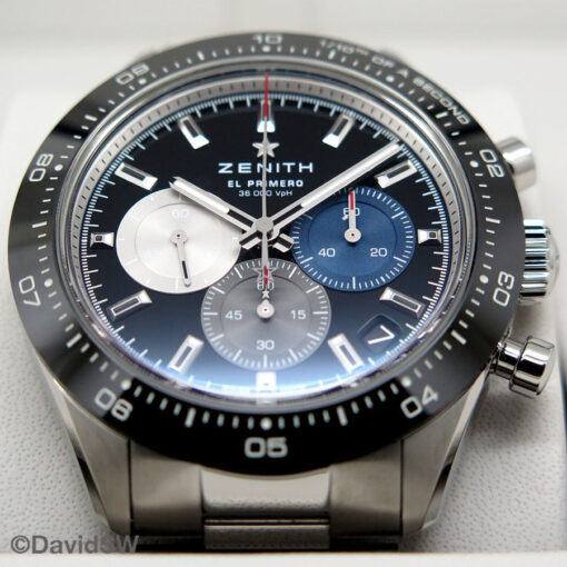 Zenith Chronomaster Sport with Black Dial - Image 3