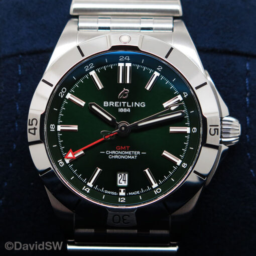 Breitling A32398 Chronomat Automatic 40mm GMT with Green Dial - Image 3