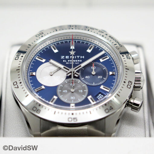 Zenith Chronomaster Sport with Blue Dial - Image 3